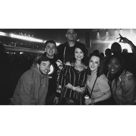 Meet your Posher, Raymond - Picture 1 of 1